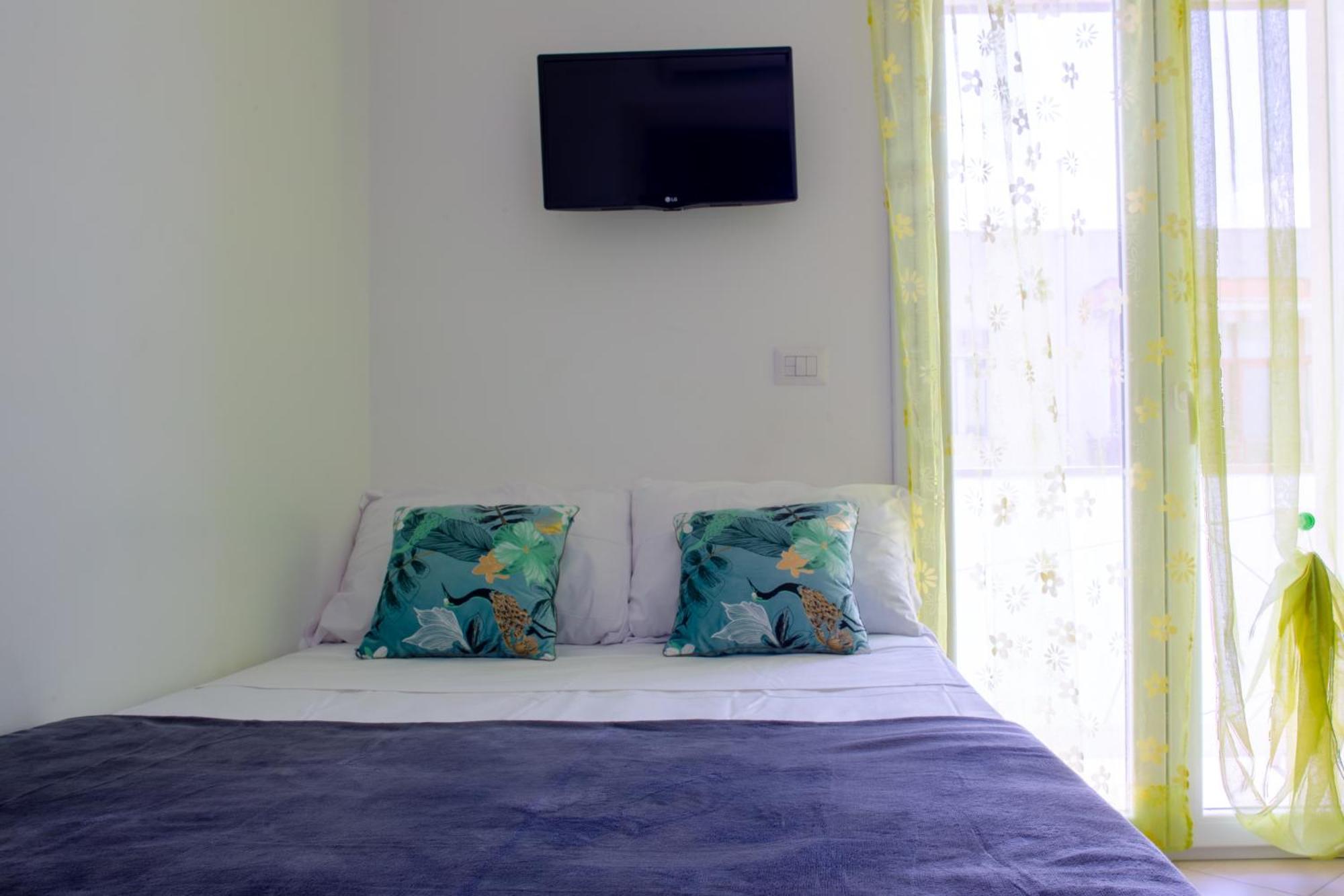 Sterlizia Rooms Gallipoli Exterior foto